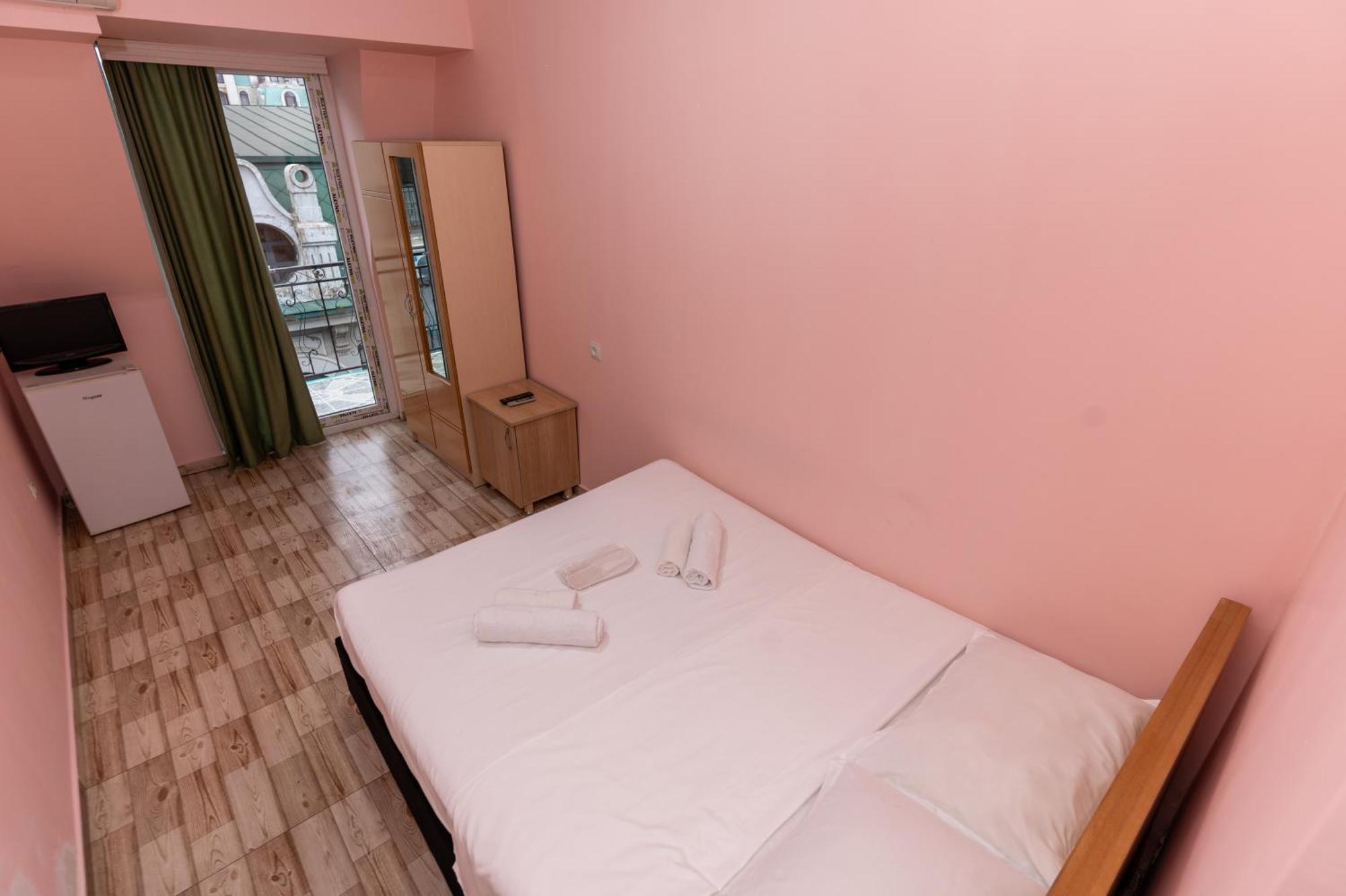 Hotel Ponto Vechio Batumi Eksteriør billede